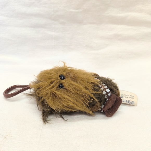 VINTAGE | Star Wars Chewbacca Plush Key Chain Toy - Picture 2 of 6